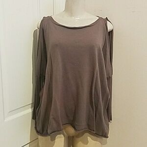 IN STYLE Top size M.